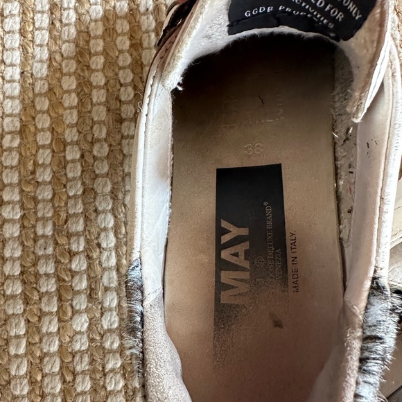 Golden Goose Sneakers - Picture 7 of 8